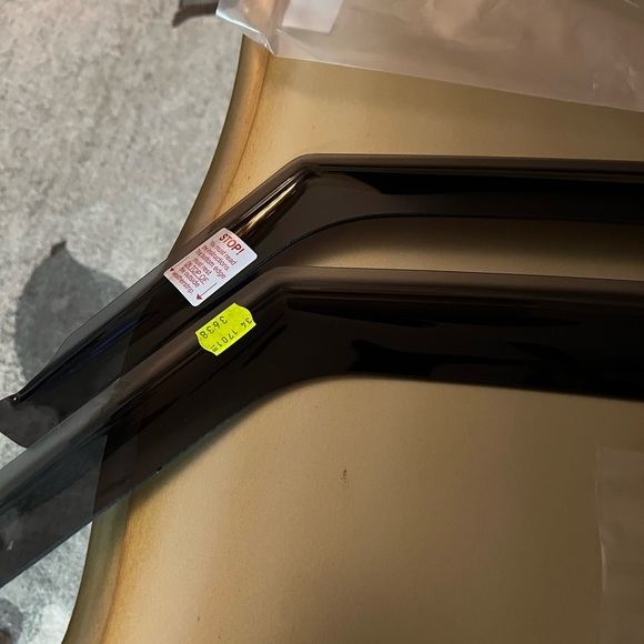 Weather Tech Window Wind Deflectors - Picture 2 of 6